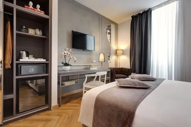 Comfort Tek Büyük veya İki Ayrı Yataklı Oda