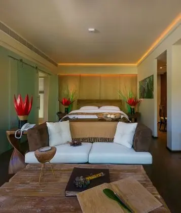 Pool View Suite
