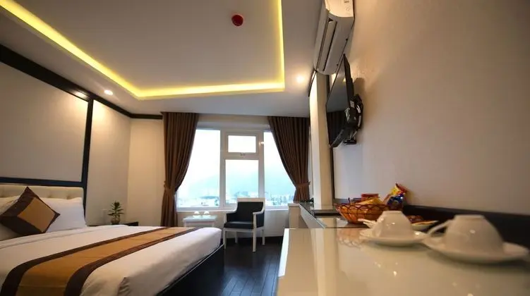 Deluxe Tek Büyük Yataklı Oda, 1 Büyük (Queen) Boy Yatak, Özel Banyo, Tepe Manzaralı