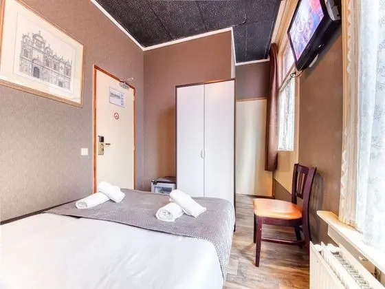Basic Tek Büyük Yataklı Oda (Double Room)