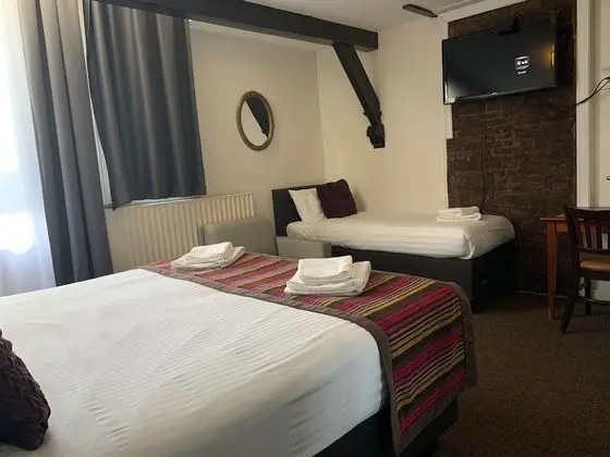 Üç Kişilik Oda (Triple Room)