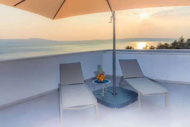 Apart Daire, 2 Yatak Odası, Deniz Manzaralı