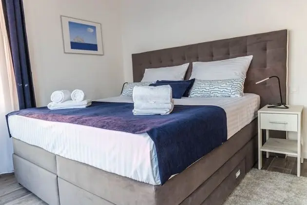 Apart Daire, 2 Yatak Odası, Kısmi Deniz Manzaralı