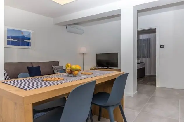 Apart Daire, 2 Yatak Odası, Kısmi Deniz Manzaralı