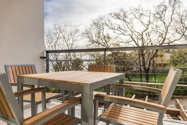 Apart Daire, 2 Yatak Odası, Kısmi Deniz Manzaralı