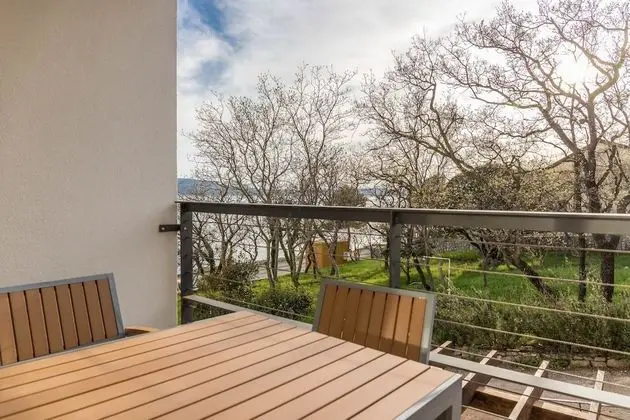 Apart Daire, 2 Yatak Odası, Kısmi Deniz Manzaralı