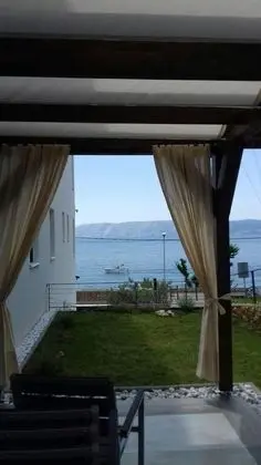 Apart Daire, 2 Yatak Odası, Kısmi Deniz Manzaralı