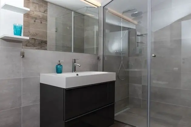 Apart Daire, 2 Yatak Odası, Kısmi Deniz Manzaralı