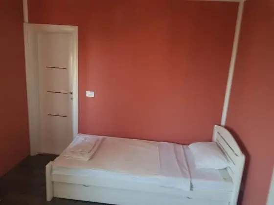 Basic Üç Kişilik Oda