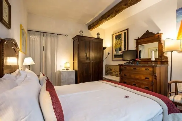 Superior Oda, Balkon