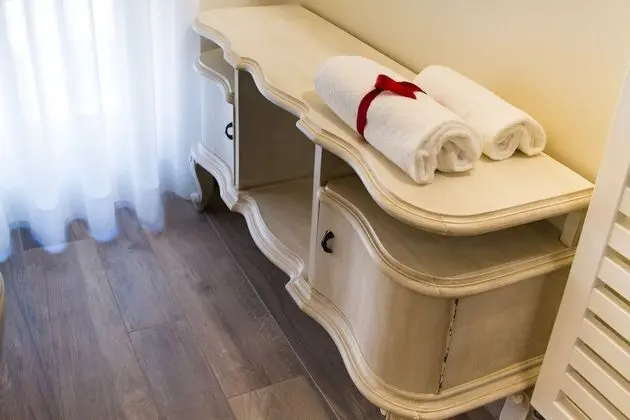 Tek Büyük veya İki Ayrı Yataklı Oda, Özel Banyo