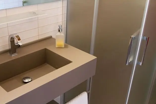 Tek Büyük veya İki Ayrı Yataklı Oda, Özel Banyo