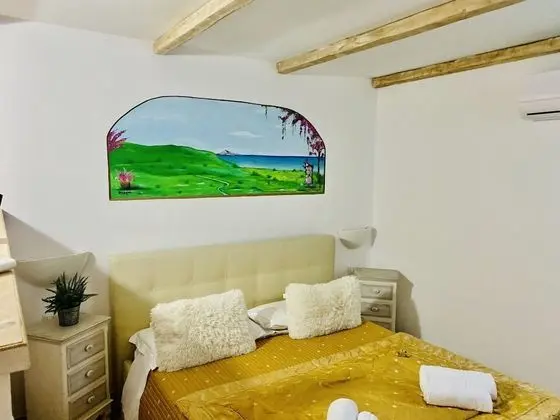 Deluxe Dört Kişilik Oda, 1 Yatak Odası, Avlu Manzaralı