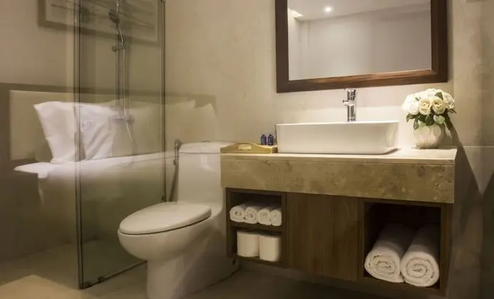 Deluxe Tek Büyük Yataklı Oda, Penceresiz