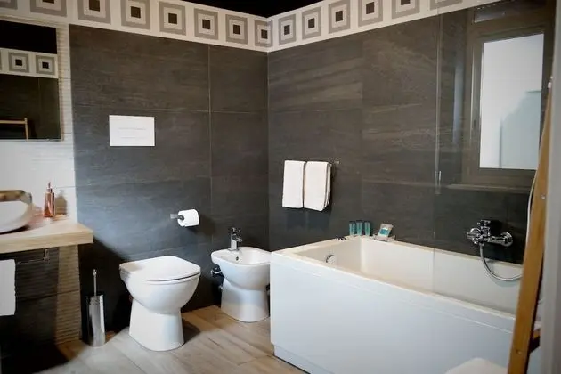 Superior Oda, Jakuzi