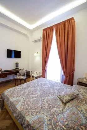 Deluxe Tek Büyük Yataklı Oda, Balkon, Deniz Manzaralı