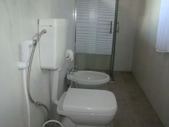 Üç Kişilik Oda, Dağ Manzaralı