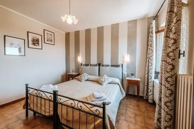 Deluxe Tek Büyük veya İki Ayrı Yataklı Oda (Camera 10)