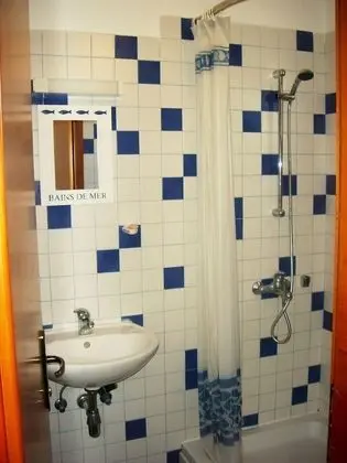 Apart Daire (Dia - 200 m from beach - A2 gornji(4+)