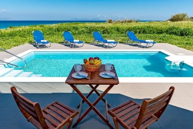 Villa, 2 Yatak Odası, Kişiye Özel Havuzlu, Deniz Manzaralı (Attalos)