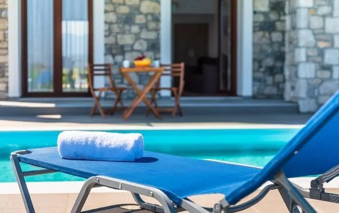 Villa, 2 Yatak Odası, Kişiye Özel Havuzlu, Deniz Manzaralı (Diagoras)