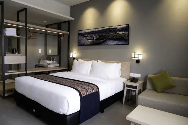 Deluxe Tek Büyük Yataklı Oda, 1 En Büyük (King) Boy Yatak, Sigara İçilmez, Okyanus Manzaralı