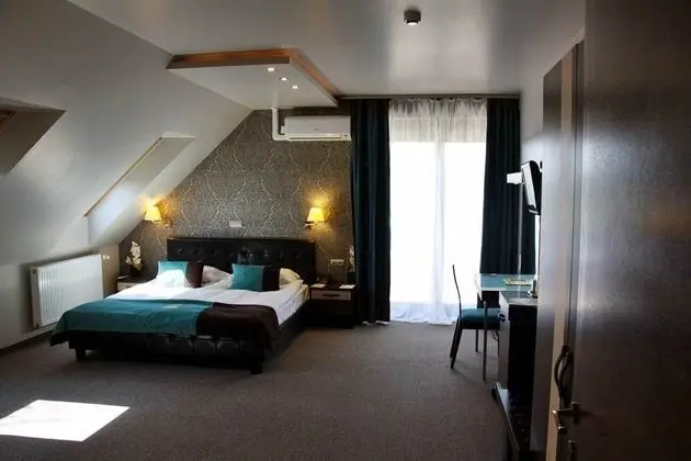 Family Dört Kişilik Oda