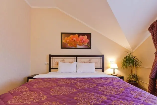 Comfort Tek Büyük veya İki Ayrı Yataklı Oda