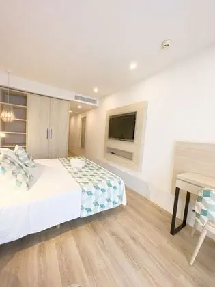 Standard Büyük Yataklı Tek Kişilik Oda, Balkon