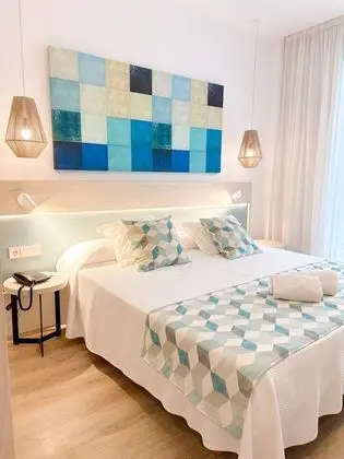 Standard Büyük Yataklı Tek Kişilik Oda, Balkon