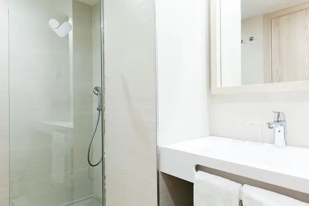 Standard Büyük Yataklı Tek Kişilik Oda, Balkon