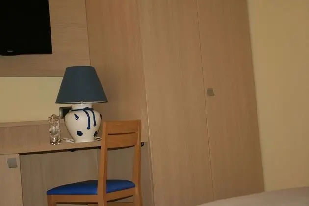 Standard Tek Büyük veya İki Ayrı Yataklı Oda