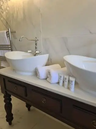 Deluxe Dört Kişilik Oda, 1 Büyük (Queen) Boy Yatak, Küvet, Bahçe Manzaralı