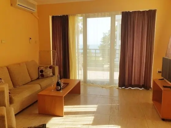 Panoramic Apart Daire, 2 Yatak Odası, Mutfak, Deniz Manzaralı