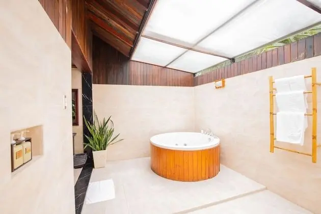 Jacuzzi Sea View