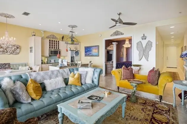 Daire, Birden Çok Yatak, Balkon, Plaj Manzaralı (Diamond Beach 7PH-3 - Italian Villa)