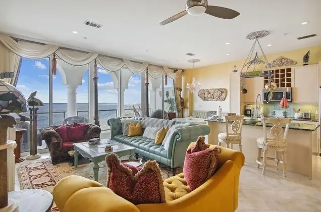 Daire, Birden Çok Yatak, Balkon, Plaj Manzaralı (Diamond Beach 7PH-3 - Italian Villa)