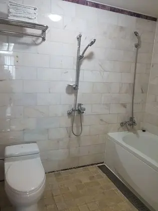 İki Ayrı Yataklı Oda (Semi-Twin Room)