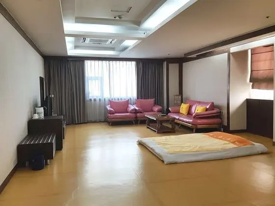 Traditional Oda (Ondol Room)