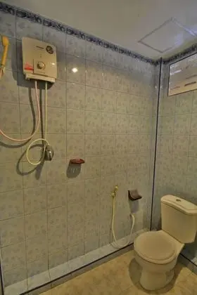 Bungalow A/C (1 Double Bed)