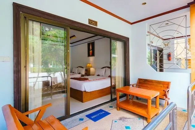 Family Room A/C (2 Double Bed)