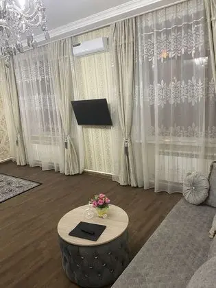 Luxury Tek Büyük Yataklı Oda