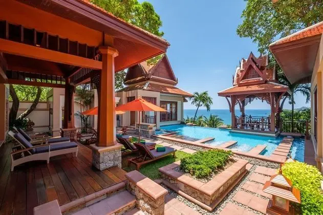 Luxury Villa, 2 Yatak Odası, Kişiye Özel Havuzlu, Denize Bakan