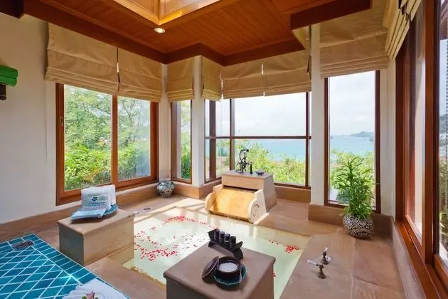 Luxury Villa, 2 Yatak Odası, Kişiye Özel Havuzlu, Denize Bakan