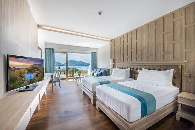 Super Deluxe, Seaview