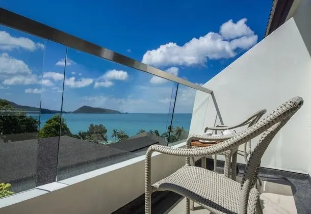 Super Deluxe, Seaview