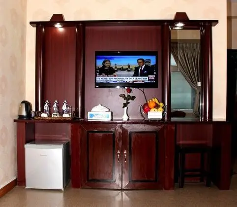 Superior Tek Büyük veya İki Ayrı Yataklı Oda