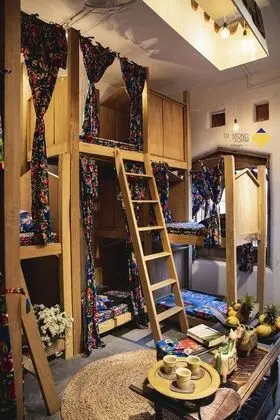 Ortak Ranzalı Oda, Sadece kadınlar için (Bed in 2-Bunk Bed)