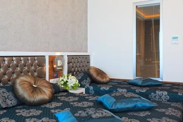 https://images.etstur.com/files/images/hotelImages/TR/51806/l/Diamond-Hill-Resort-Hotel-Oda-309388.jpg