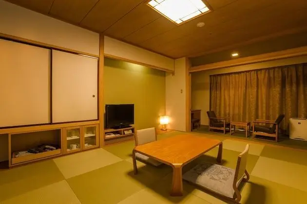 Traditional Oda, Sigara İçilebilir (Japanese Style)